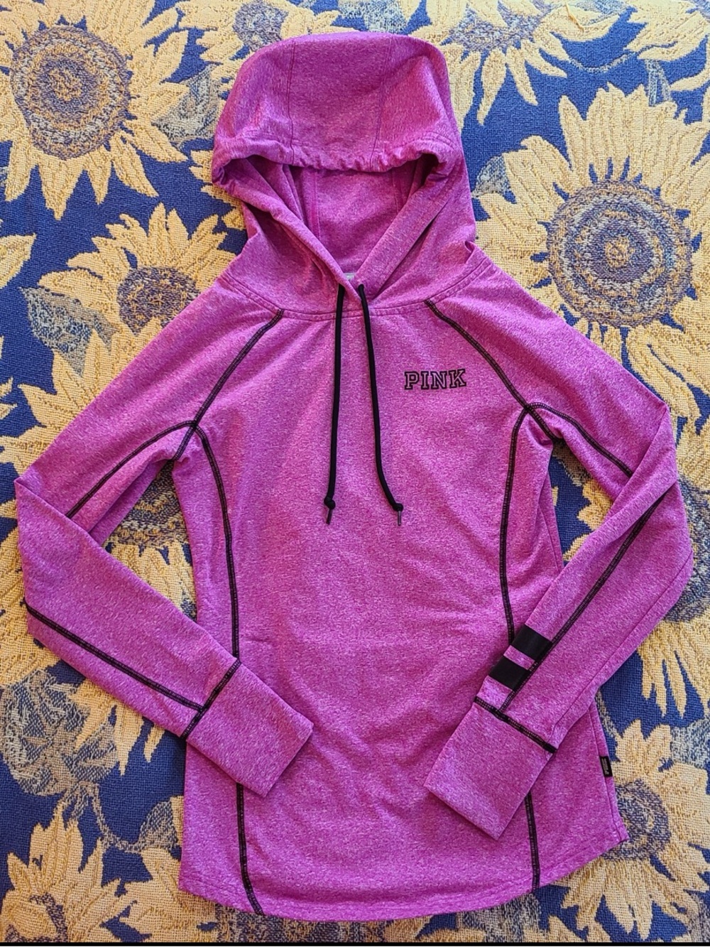 PINK Victoria's Secret Women's Pink Hooded Long-Sleeve Pullover